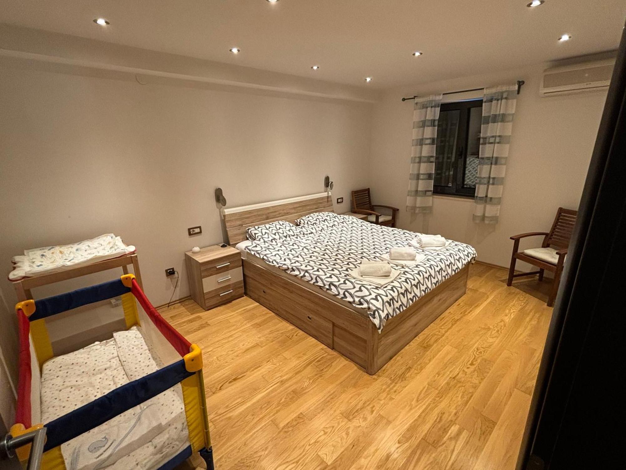 Apartment Verano ニヴィーチェ エクステリア 写真